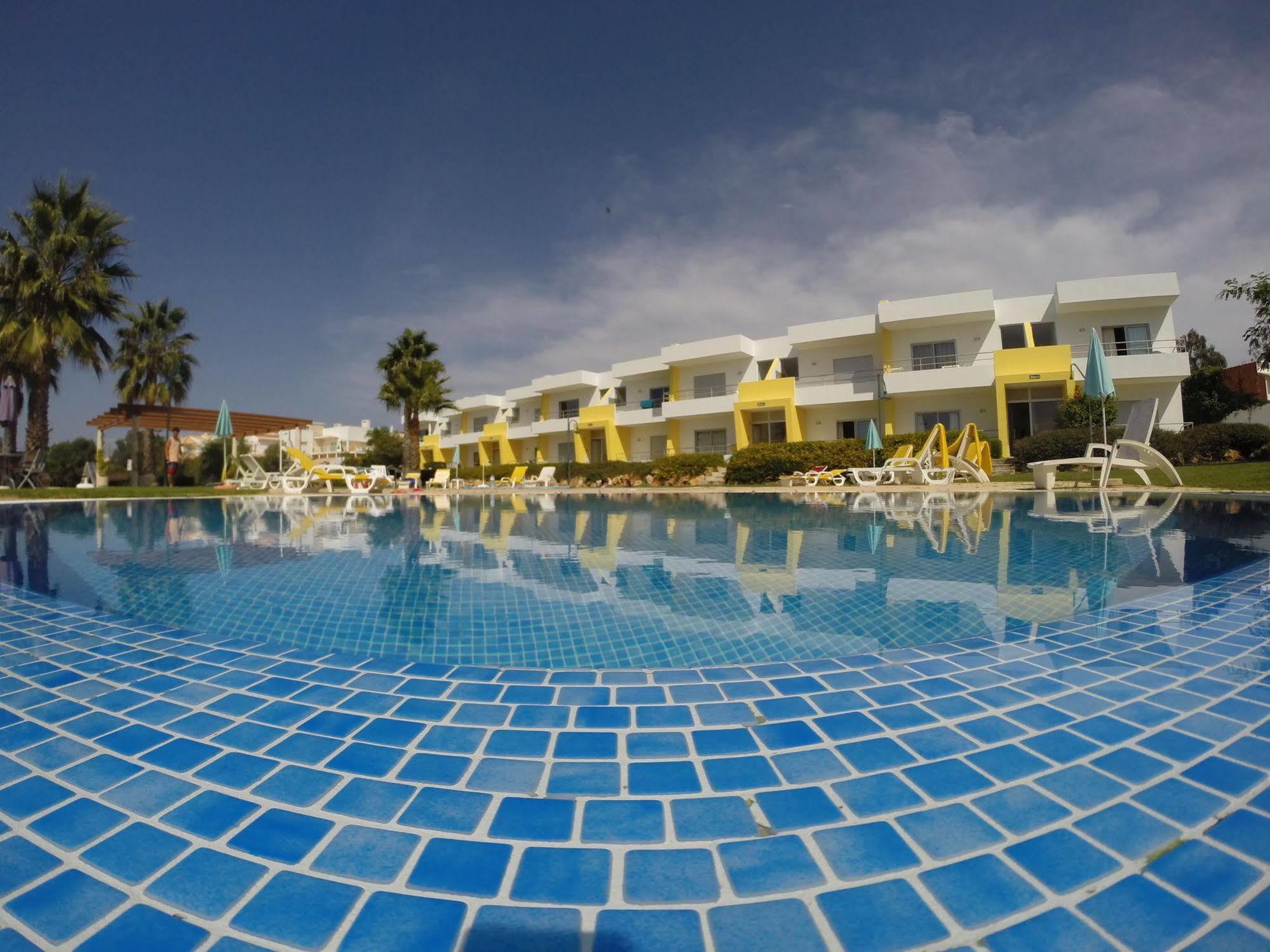 Apartamentos Santa Teresinha Alvor Ngoại thất bức ảnh